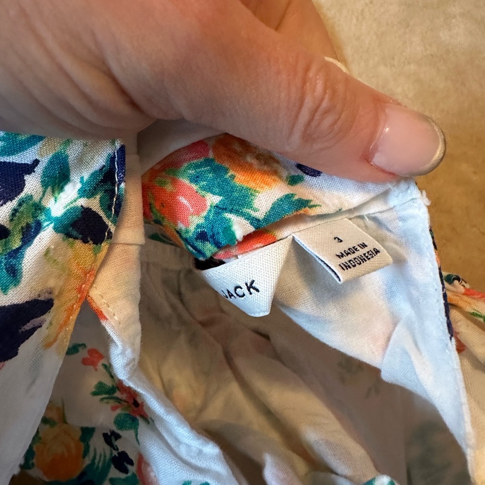 Girls 3T Janie and Jack romper in perfect condition. - Picture 3 of 3